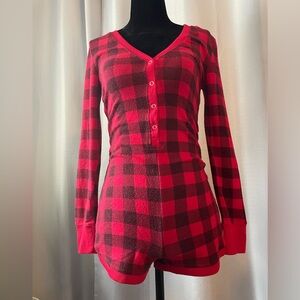 Live Love Dream buffalo plaid pajama romper onesie size xs